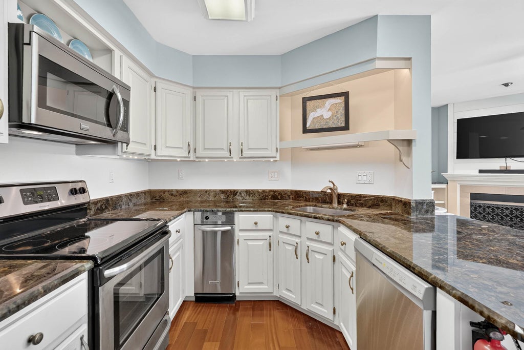 Photo of 802 Harbour Cove #802, Somers Point, NJ 08224 (MLS # 263110)