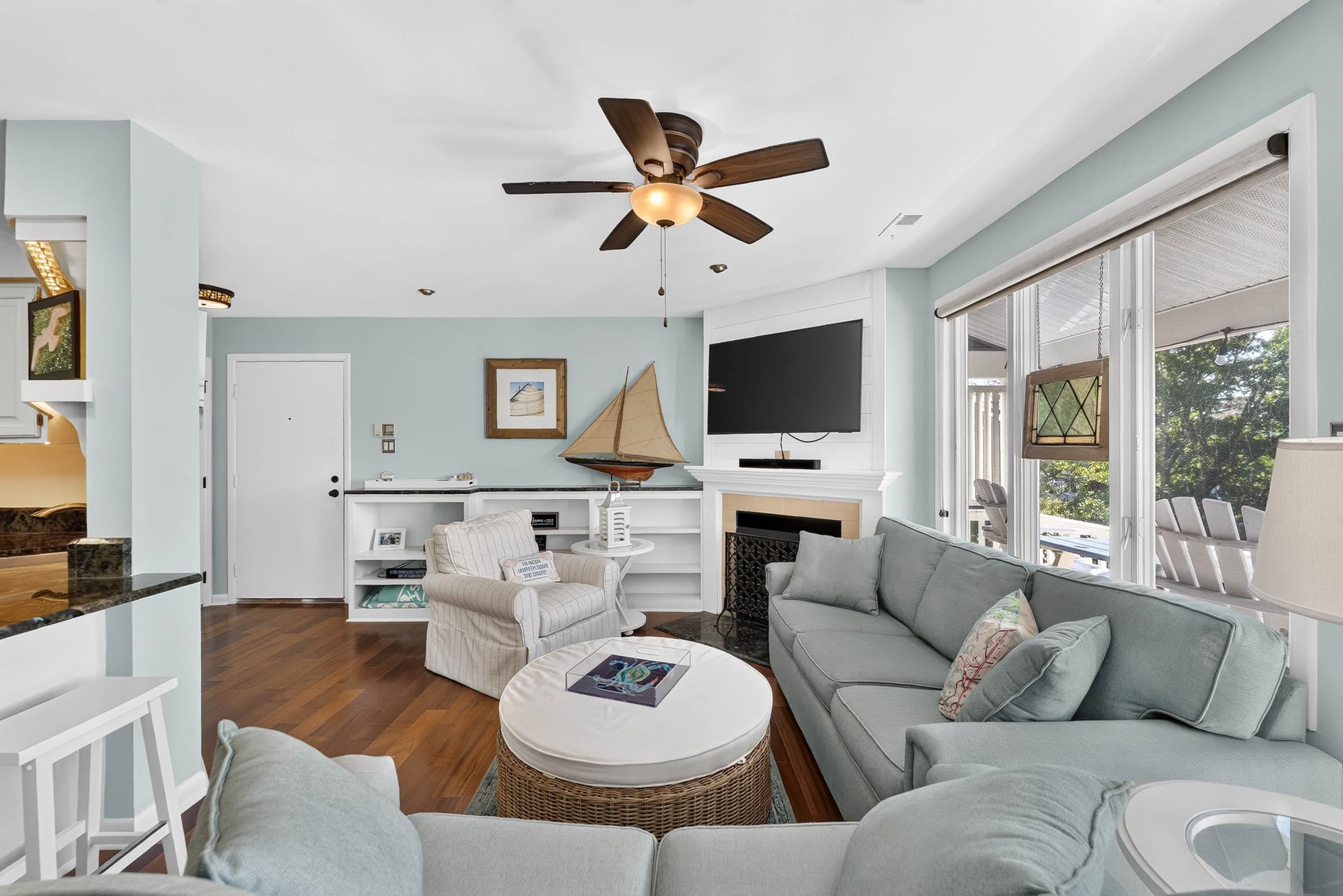 802 Harbour Cove 802