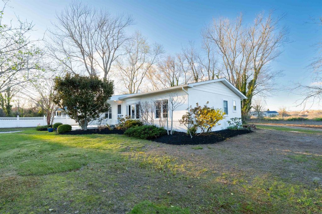 Photo of 717 Third Avenue, West Cape May, NJ 08204 (MLS # 252765)