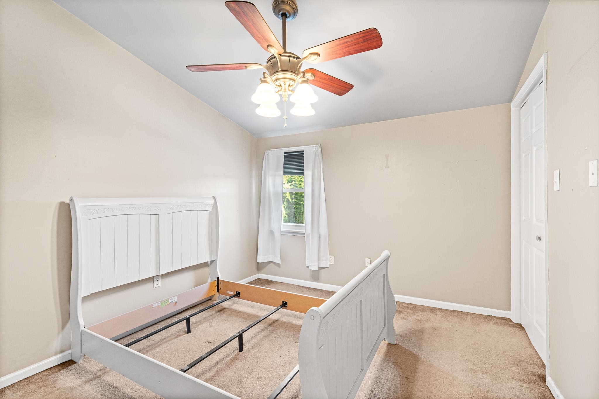 Petersburg, New Jersey 08270, United States, 4 Bedrooms Bedrooms, ,2 BathroomsBathrooms,Residential,Active,220367