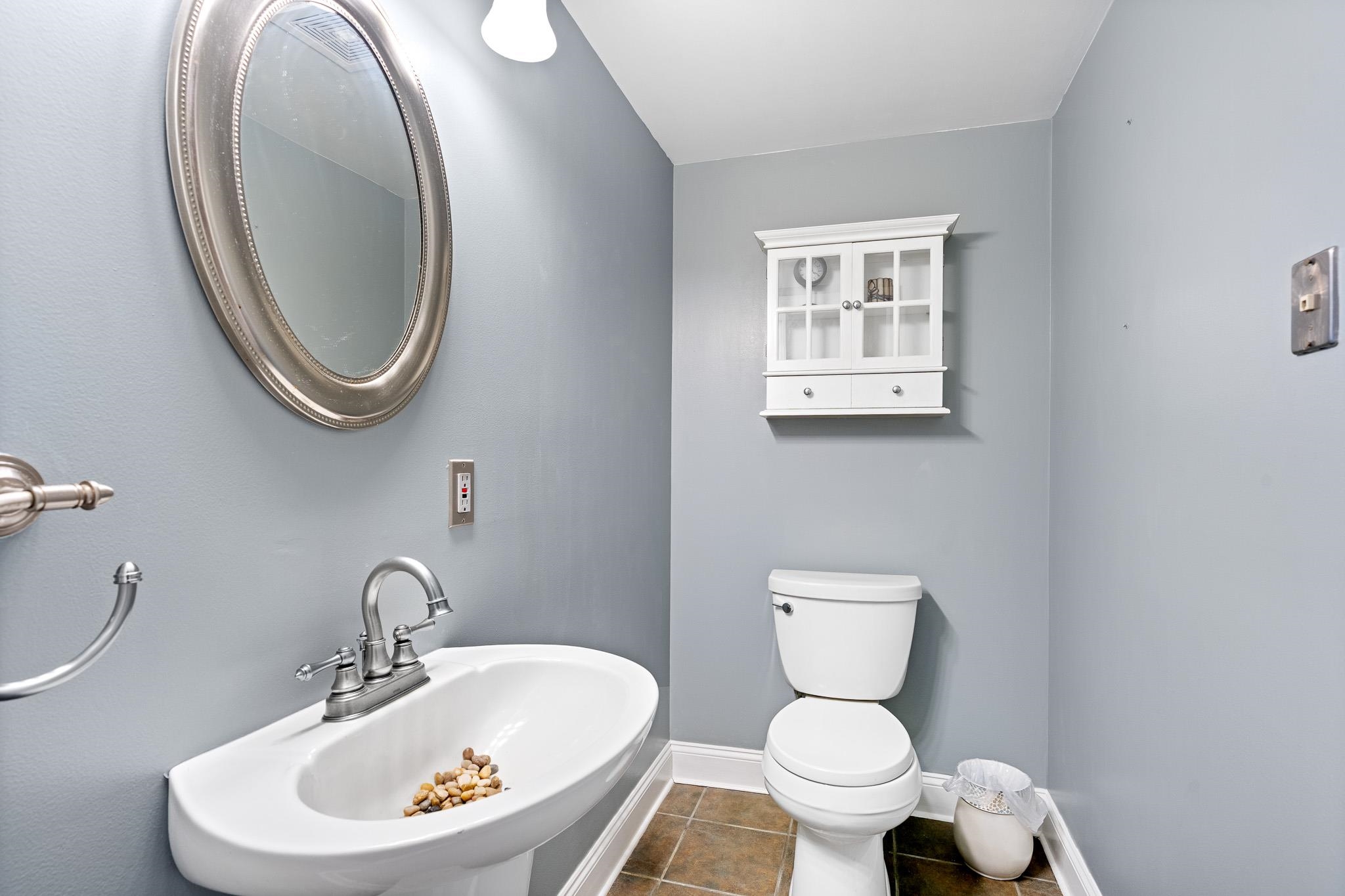 Petersburg, New Jersey 08270, United States, 4 Bedrooms Bedrooms, ,2 BathroomsBathrooms,Residential,Active,220367