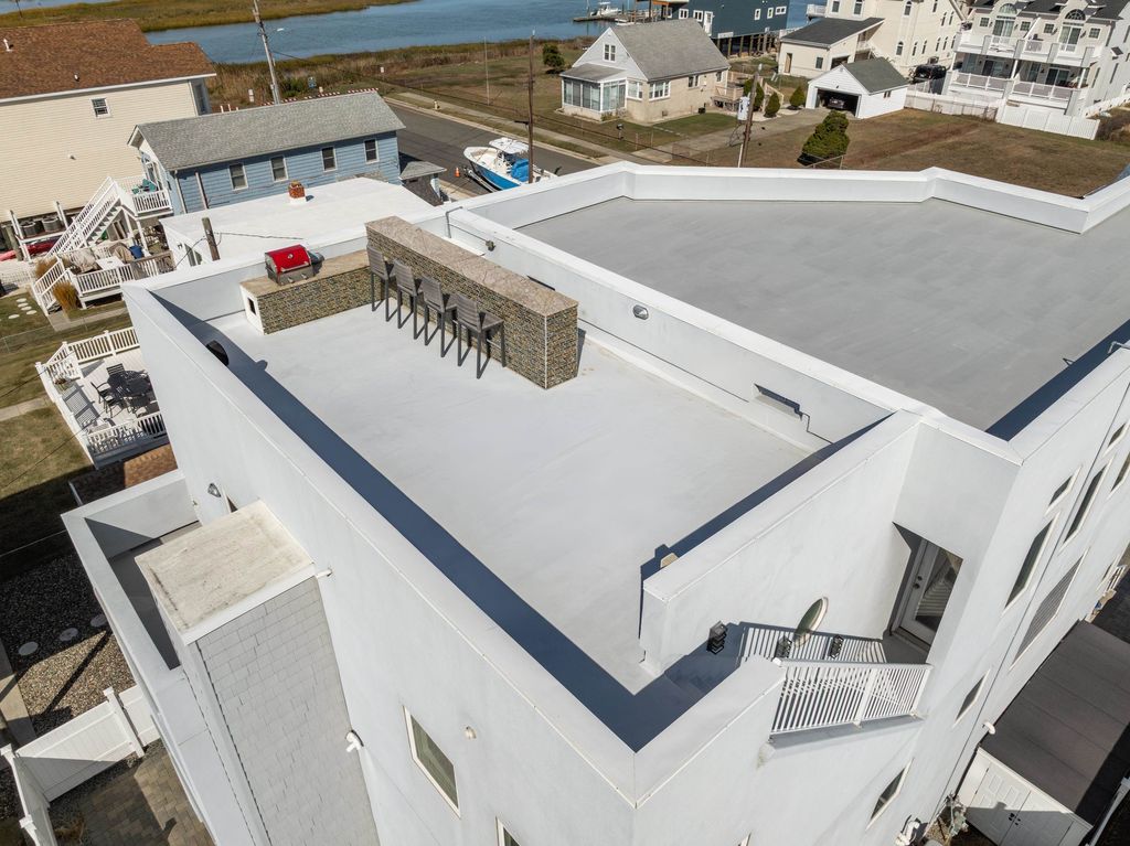 Photo of 420 W 17th Avenue, North Wildwood, NJ 08026 (MLS # 253169)