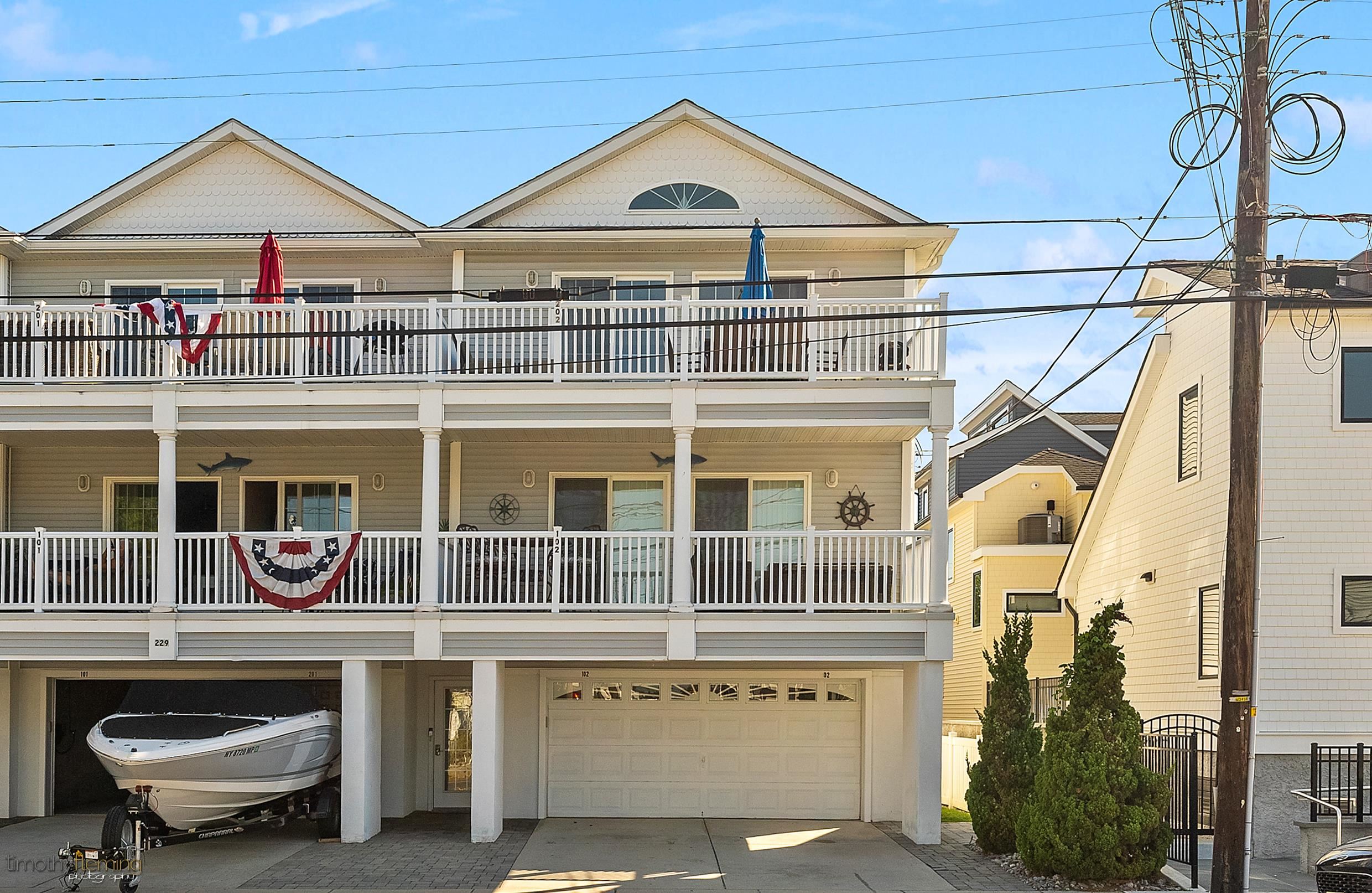 229 E Cresse Avenue #202, Wildwood, New Jersey image 1