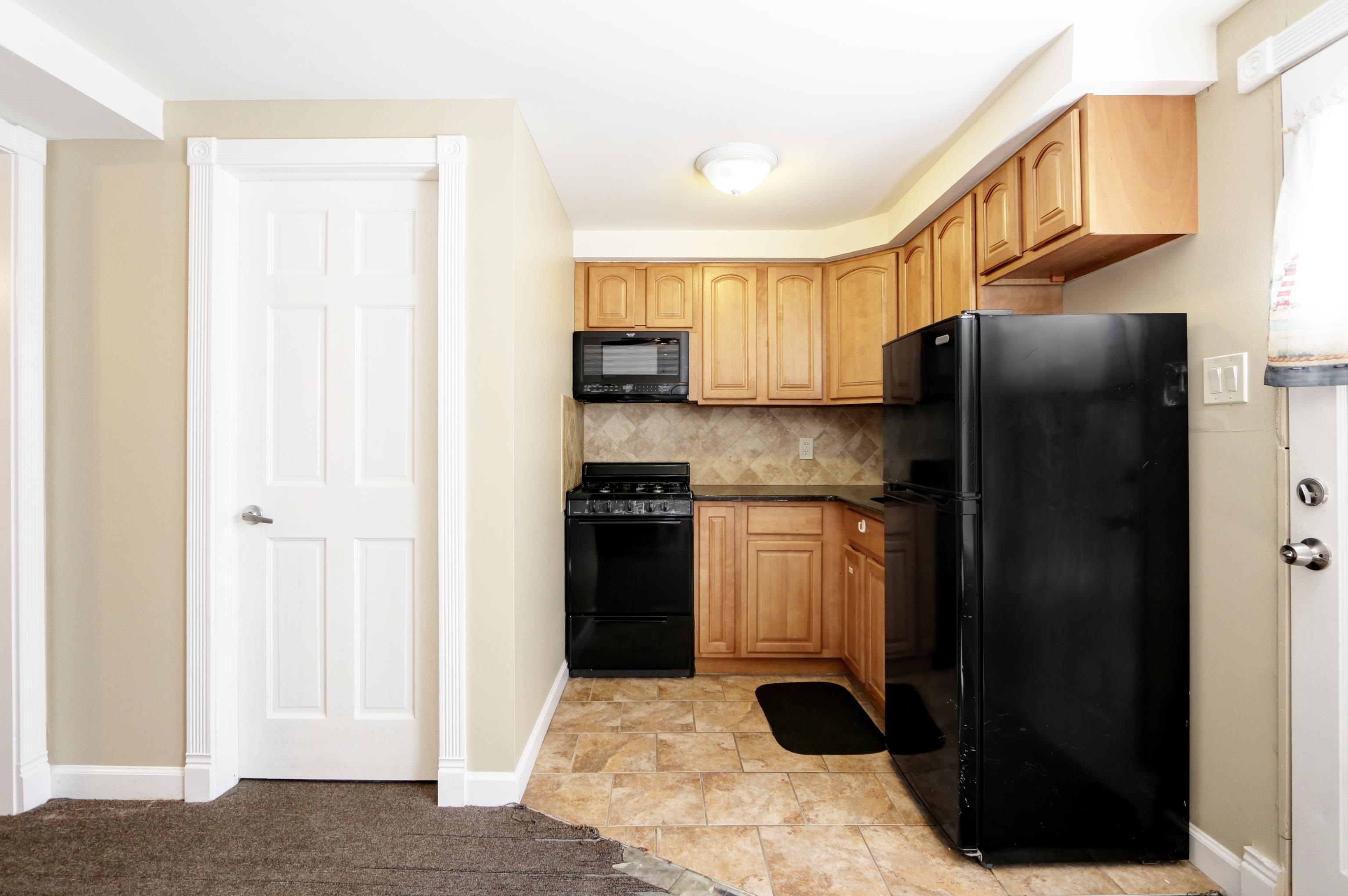 Wildwood, New Jersey 08260, United States, 7 Bedrooms Bedrooms, ,5 BathroomsBathrooms,Residential,Active,216984