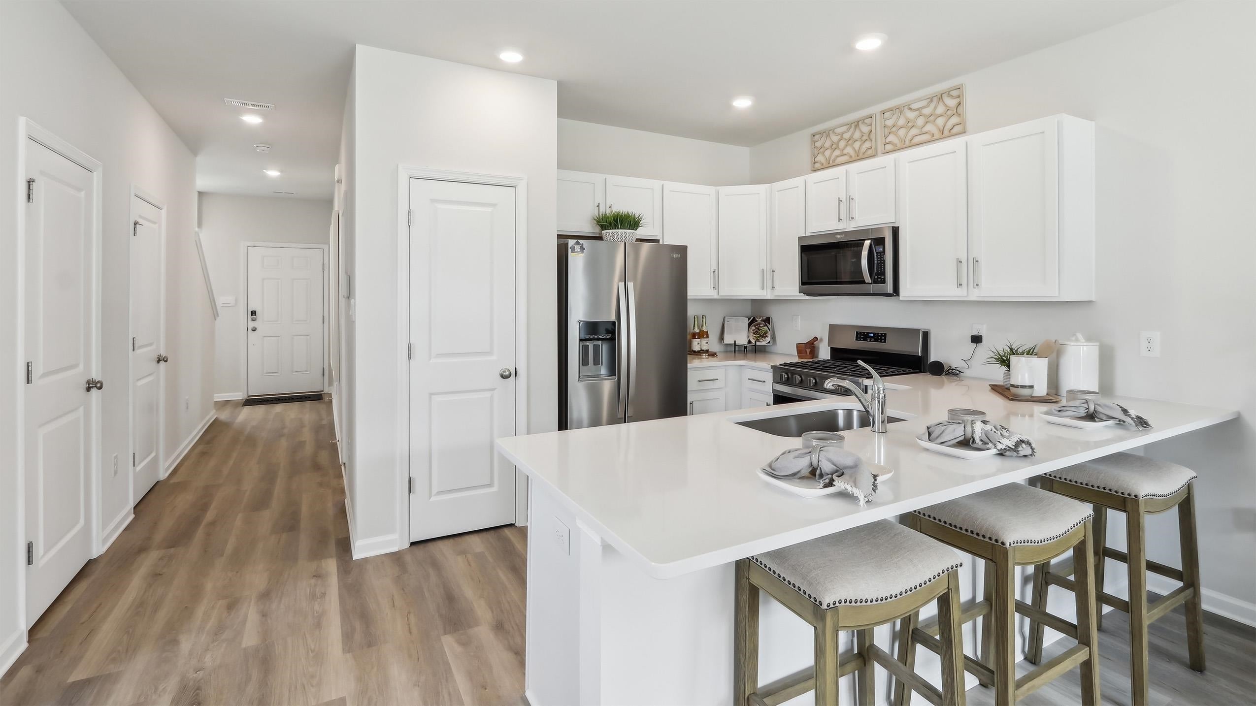 128 W Montgomery Avenue