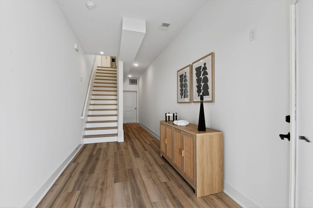 Photo of 418-420 E Farragut Road #G, Wildwood Crest, NJ 08260 (MLS # 260772)