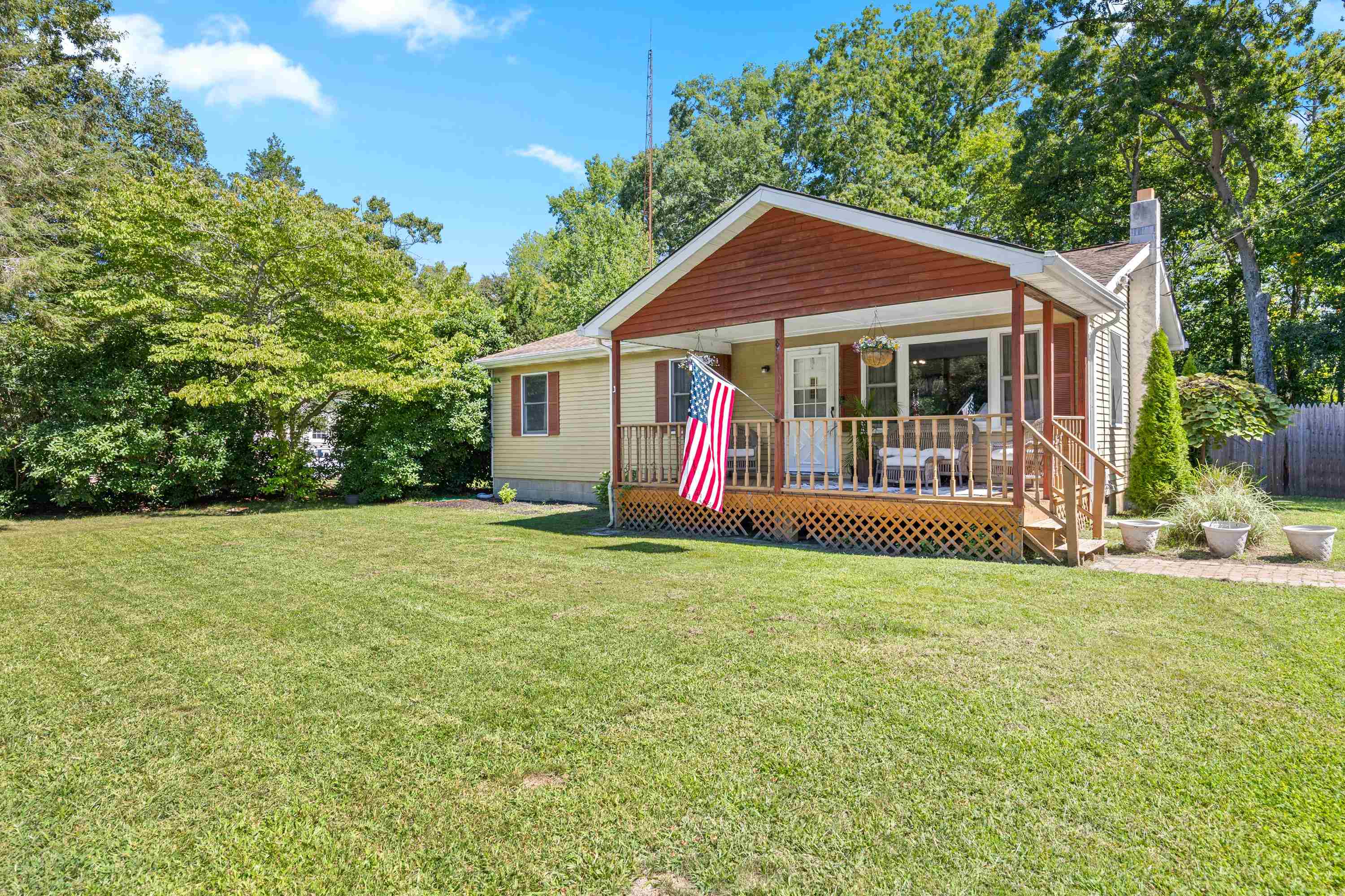 87 Cedar Avenue