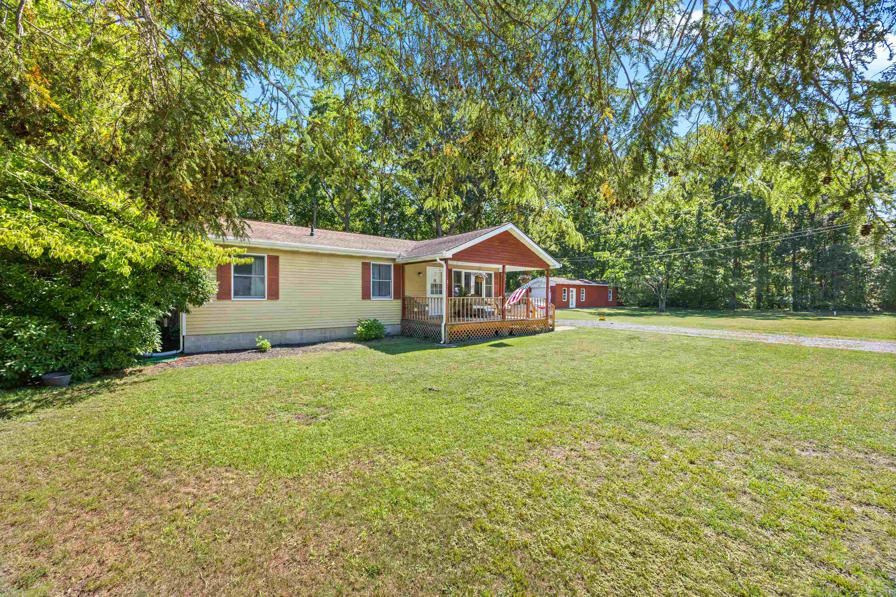 87 Cedar Avenue