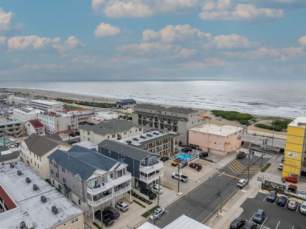 Photo of 509 E 17th Avenue #200, North Wildwood, NJ 08260 (MLS # 262308)