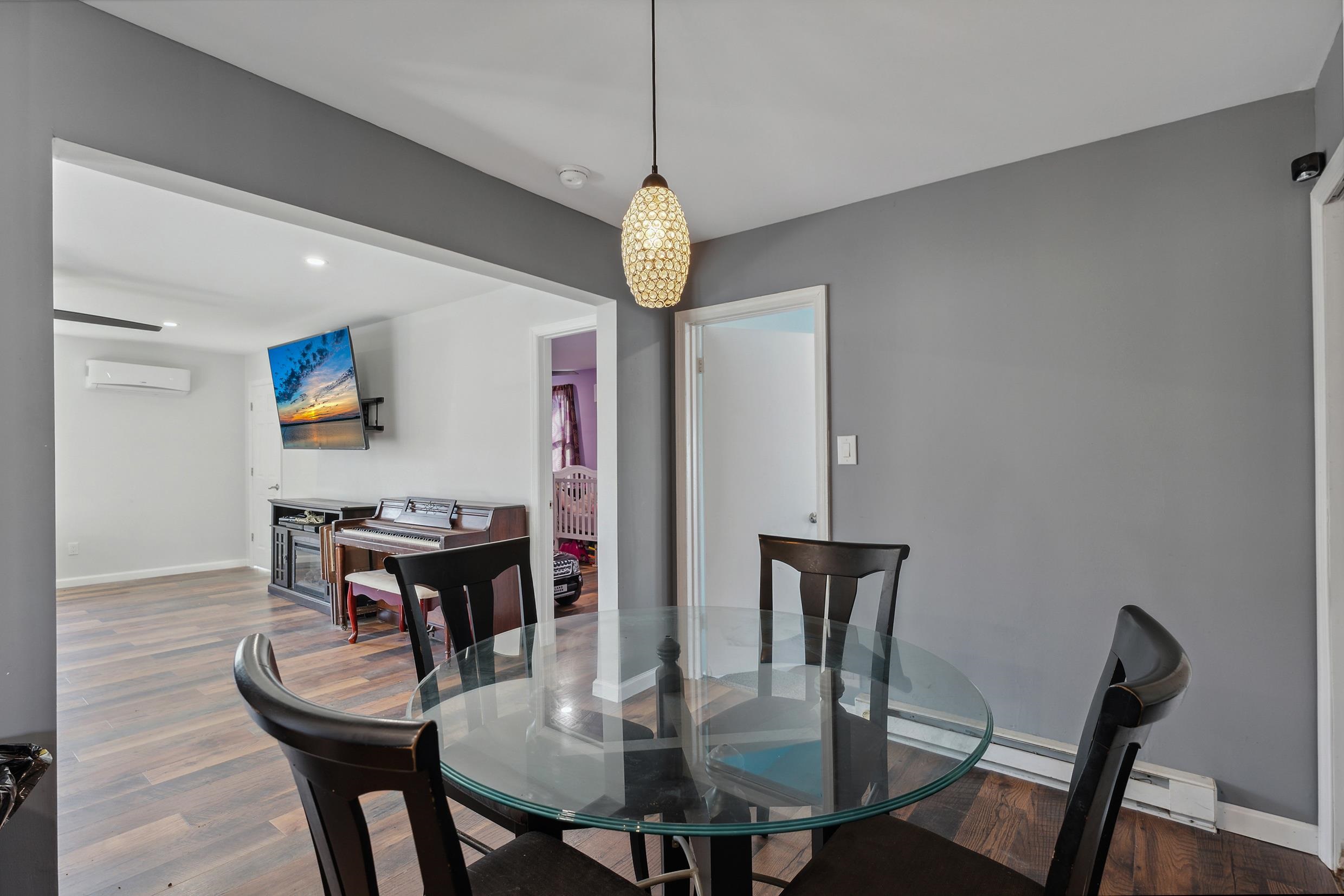 Villas, New Jersey 08251, United States, 4 Bedrooms Bedrooms, ,2 BathroomsBathrooms,Residential,Active,66919