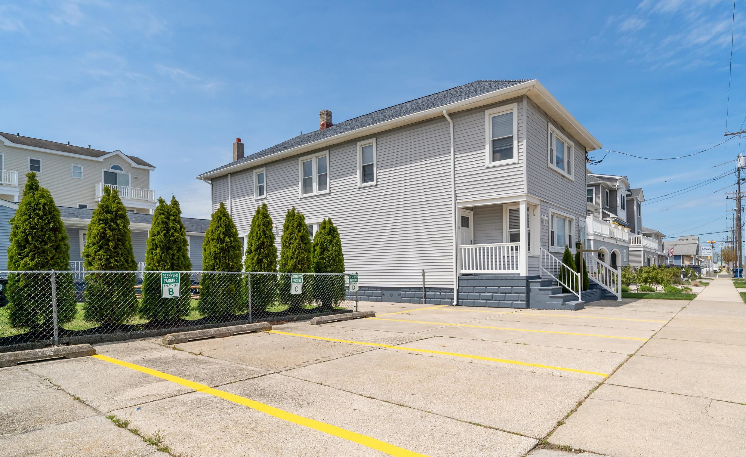 110 E 24th Avenue A