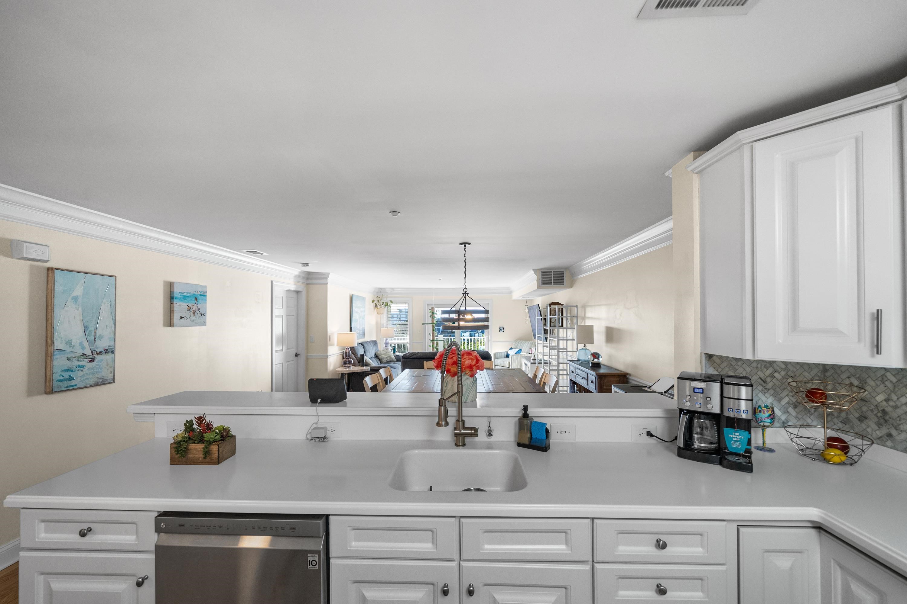 North Wildwood, New Jersey 08260, United States, 3 Bedrooms Bedrooms, ,2 BathroomsBathrooms,Residential,Active,225765