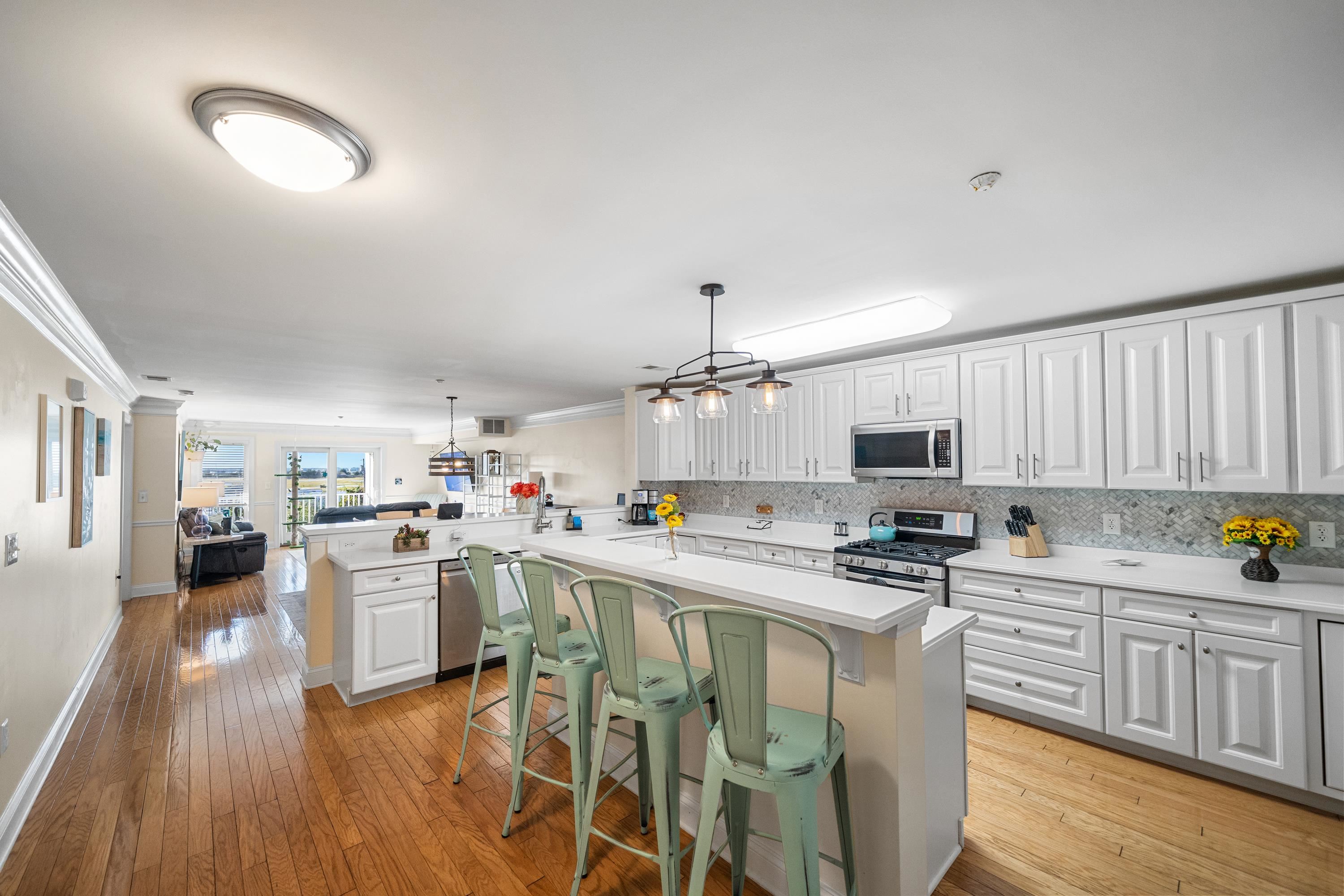 North Wildwood, New Jersey 08260, United States, 3 Bedrooms Bedrooms, ,2 BathroomsBathrooms,Residential,Active,225765