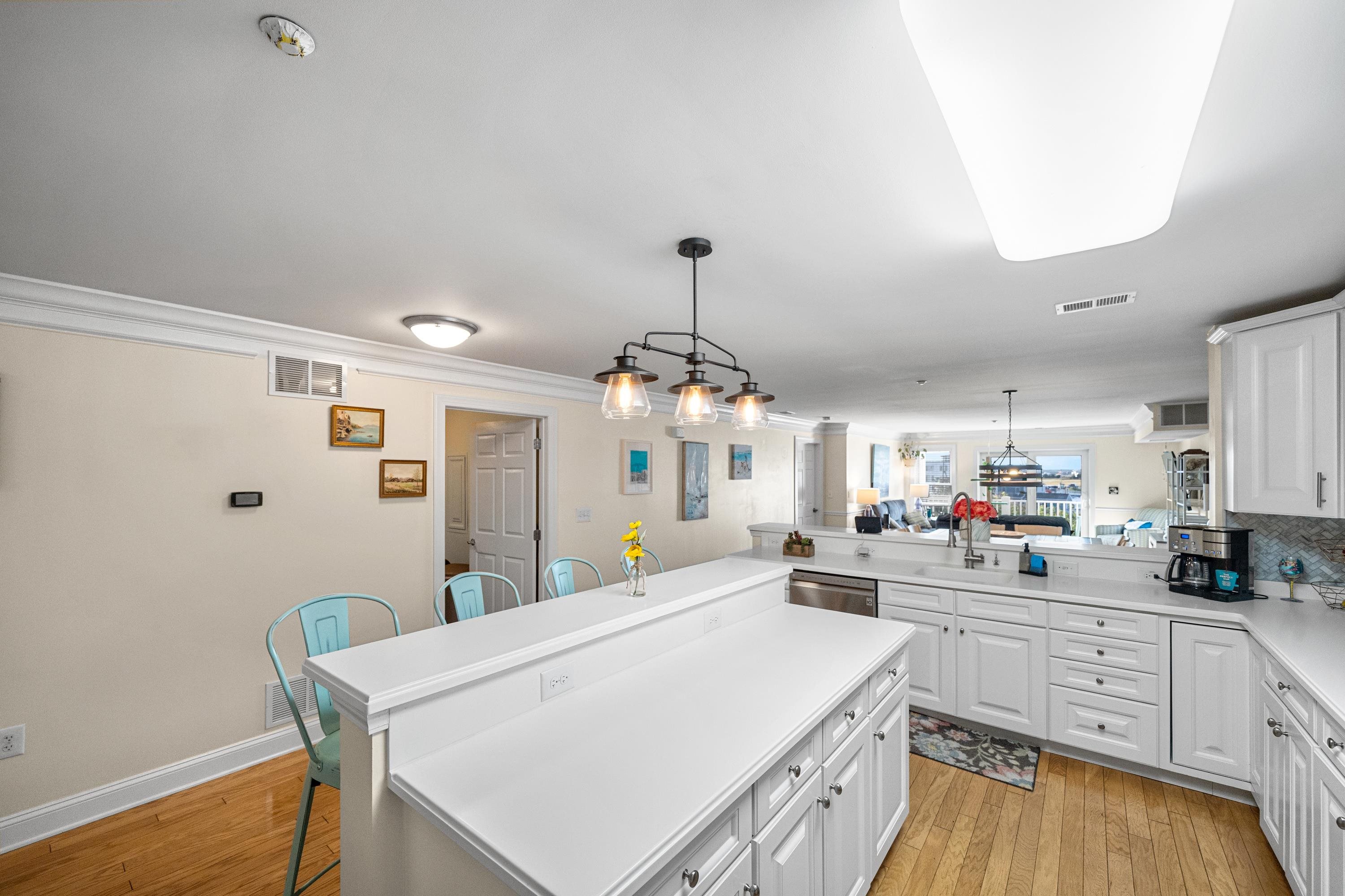 North Wildwood, New Jersey 08260, United States, 3 Bedrooms Bedrooms, ,2 BathroomsBathrooms,Residential,Active,225765