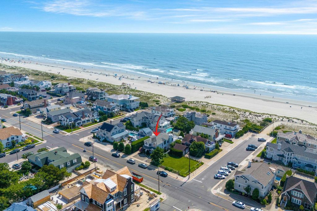 Photo of 10108 1st Avenue, Stone Harbor, NJ 08247 (MLS # 252246)