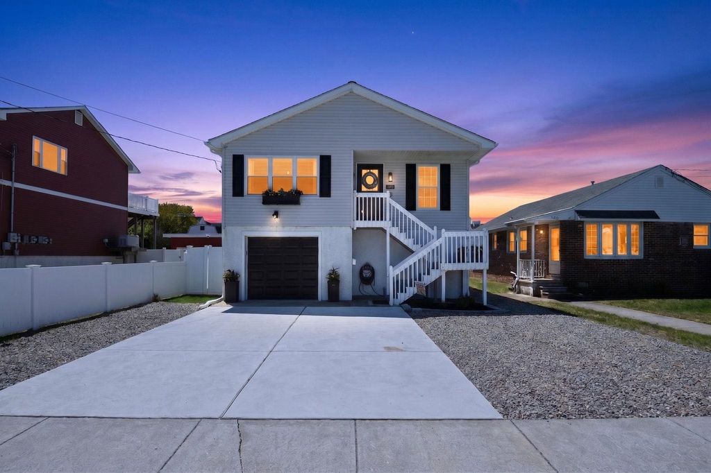 Photo of 518 Mulberry Avenue, North Wildwood, NJ 08260 (MLS # 261121)