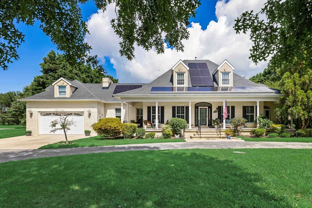 Photo of 15 Taylor Lane, Lower Township, NJ 08204 (MLS # 262419)