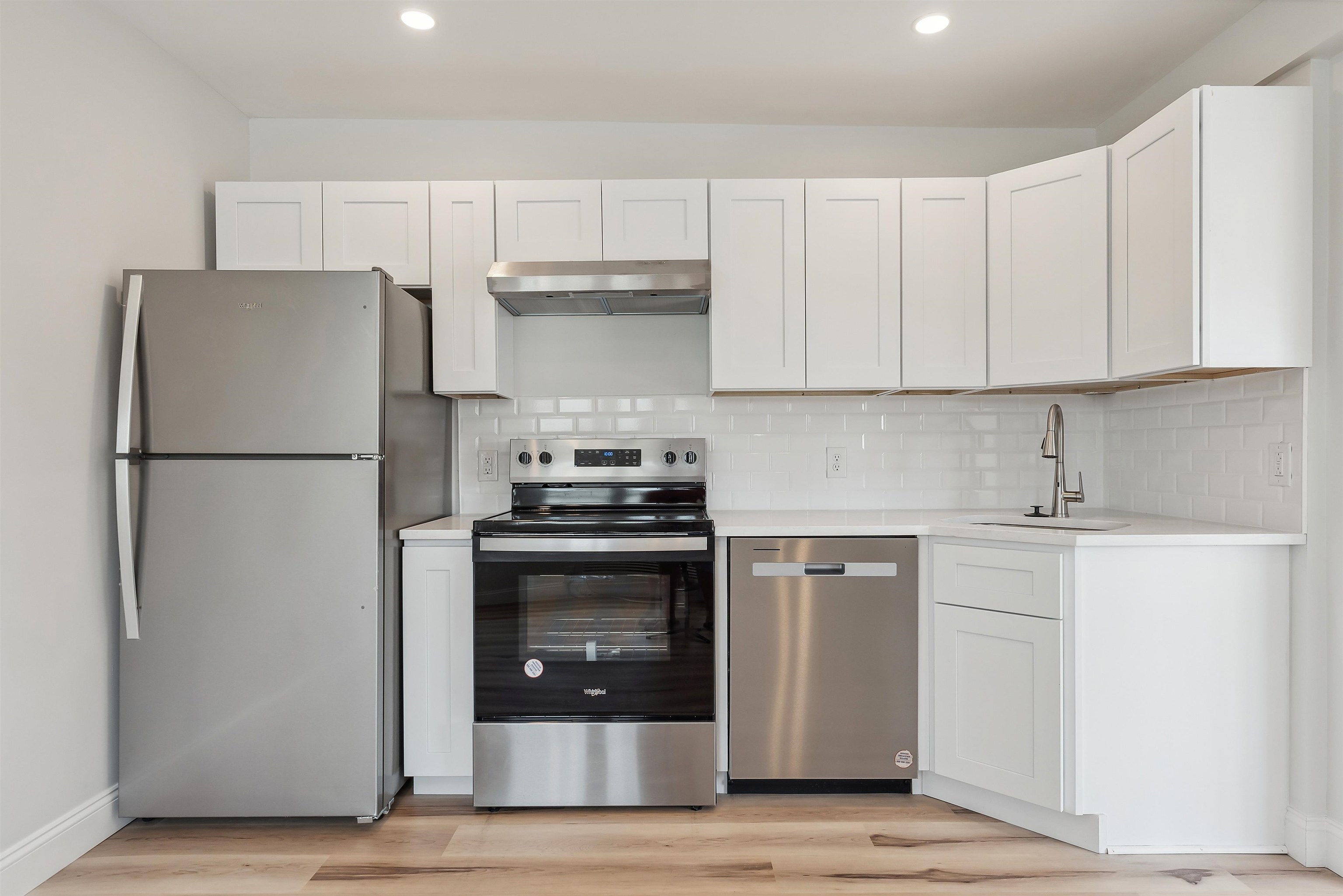 2001 Surf Avenue #5, North Wildwood, New Jersey image 2