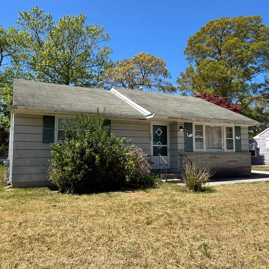Photo of 708 Hughes Avenue, North Cape May, NJ 08204 (MLS # 261108)