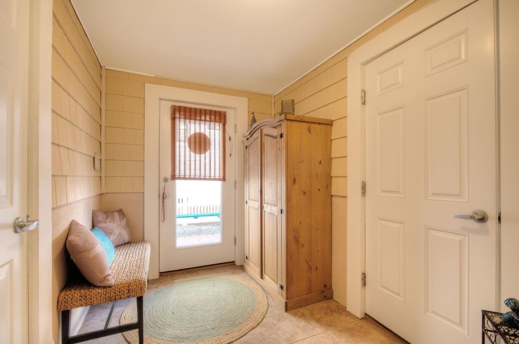 Photo of 5704 Central Avenue #South, Sea Isle City, NJ 08243 (MLS # 260146)