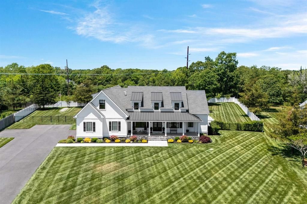Photo of 8 Hoppy's Lane, Cape May Court House, NJ 08210 (MLS # 261564)