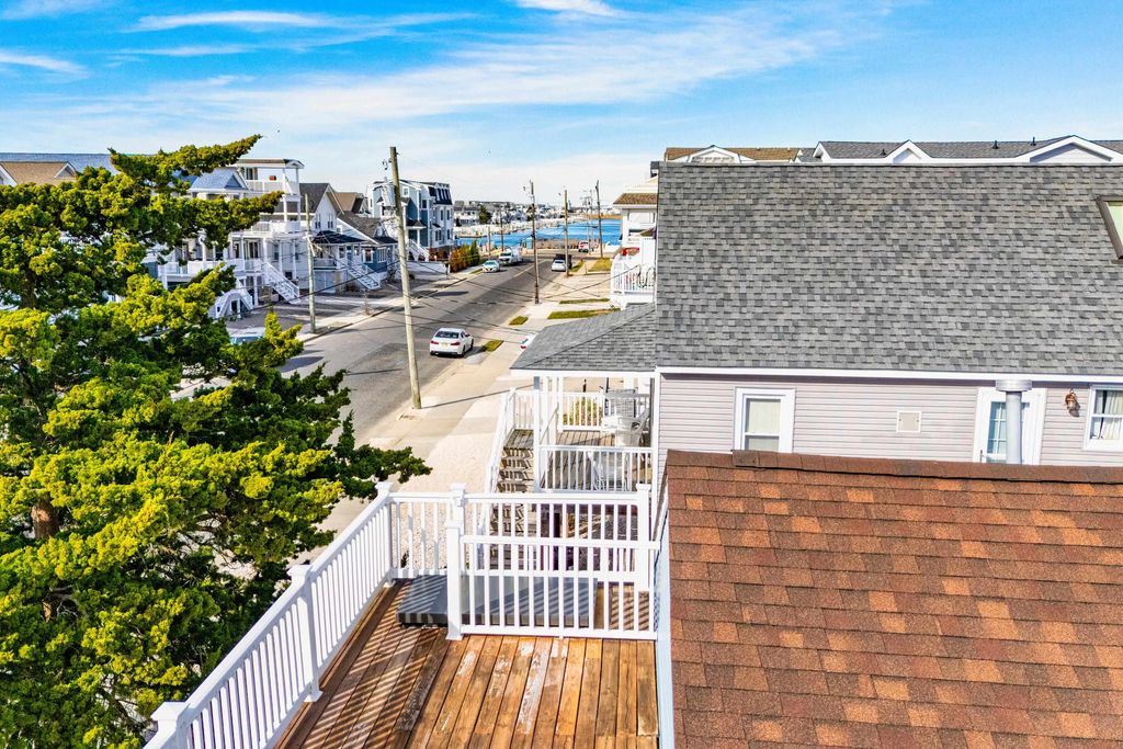 Photo of 211 23rd Street, Avalon, NJ 08202 (MLS # 253304)
