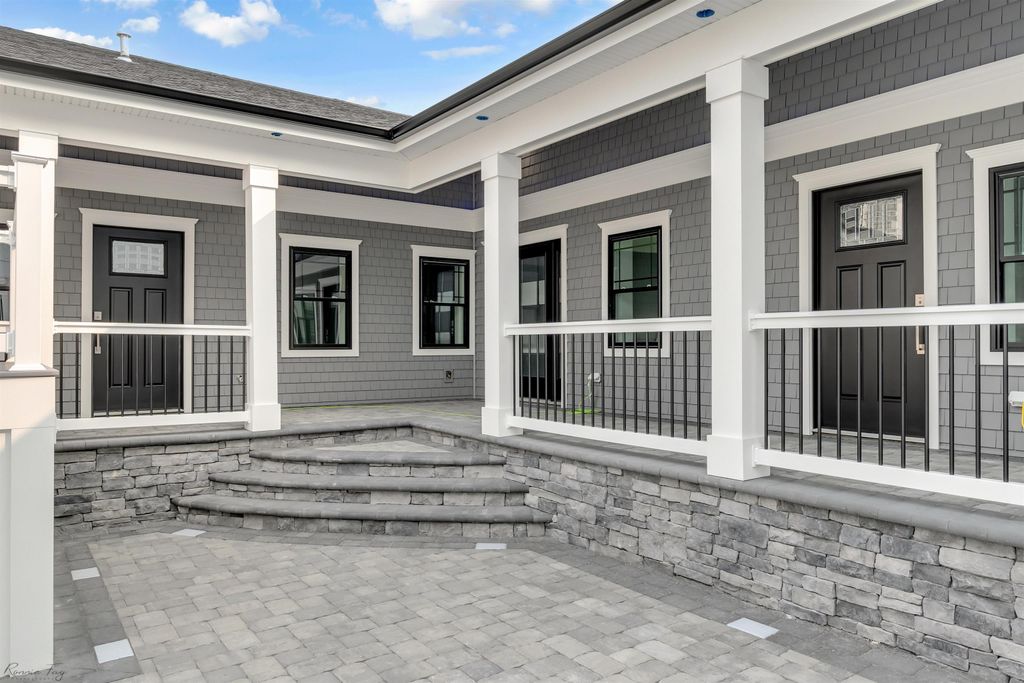 Photo of 204 E Primrose Road #104, Wildwood Crest, NJ 08260 (MLS # 261047)