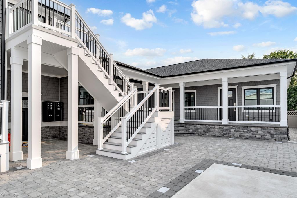 Photo of 204 E Primrose Road #104, Wildwood Crest, NJ 08260 (MLS # 261047)