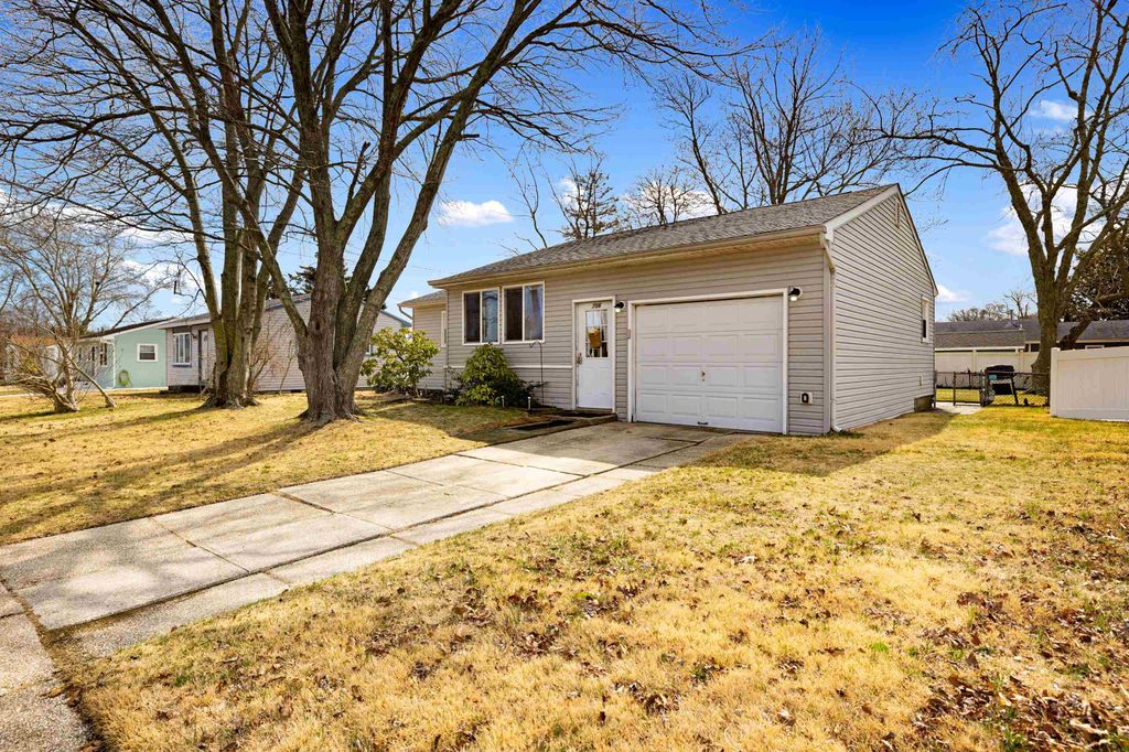 Photo of 706 Gordon Terrace, North Cape May, NJ 08204 (MLS # 260647)