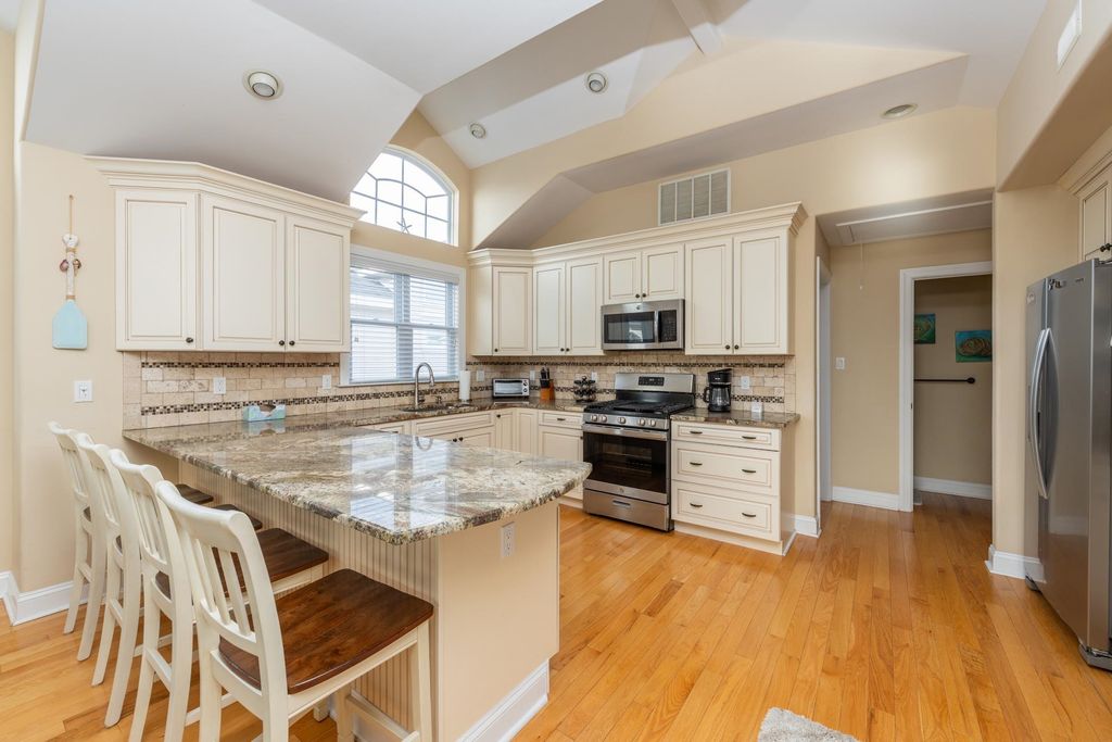 Photo of 135 47th Street #West, Sea Isle City, NJ 08243 (MLS # 253506)