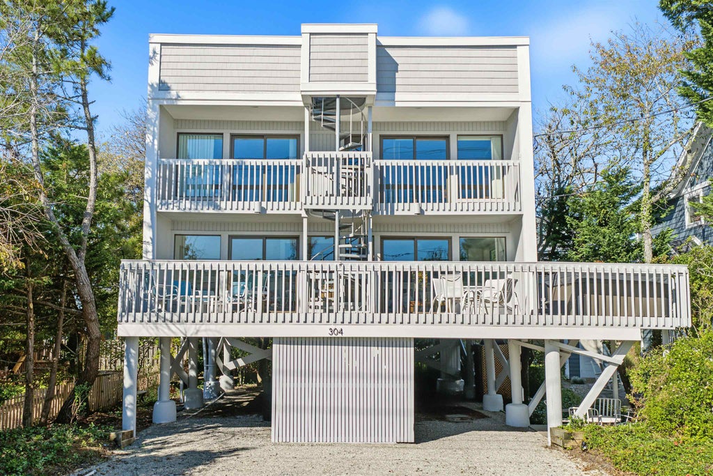 Photo of 304 Whilldin Avenue, Cape May Point, NJ 08212 (MLS # 263085)