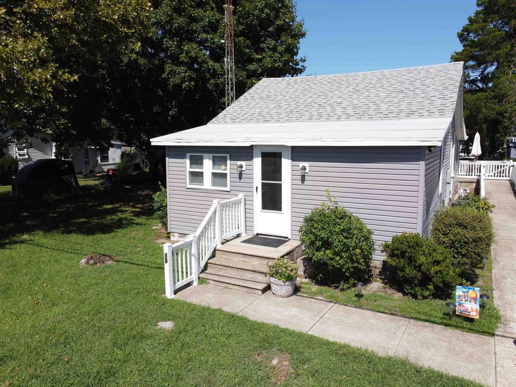 Photo of 35 E Atlantic Avenue, Villas, NJ 08251 (MLS # 262616)
