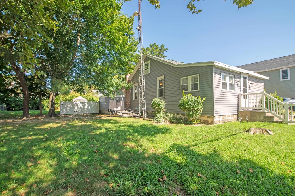 Photo of 35 E Atlantic Avenue, Villas, NJ 08251 (MLS # 262616)