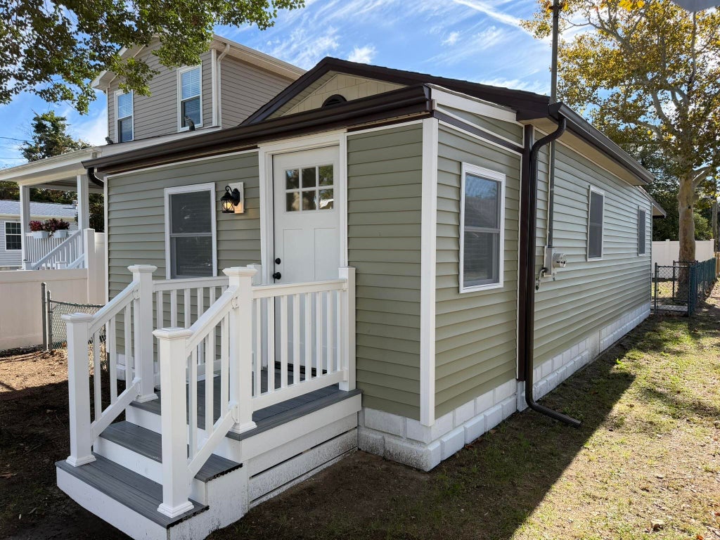 Photo of 100 E Atlantic Avenue, Villas, NJ 08251 (MLS # 263029)
