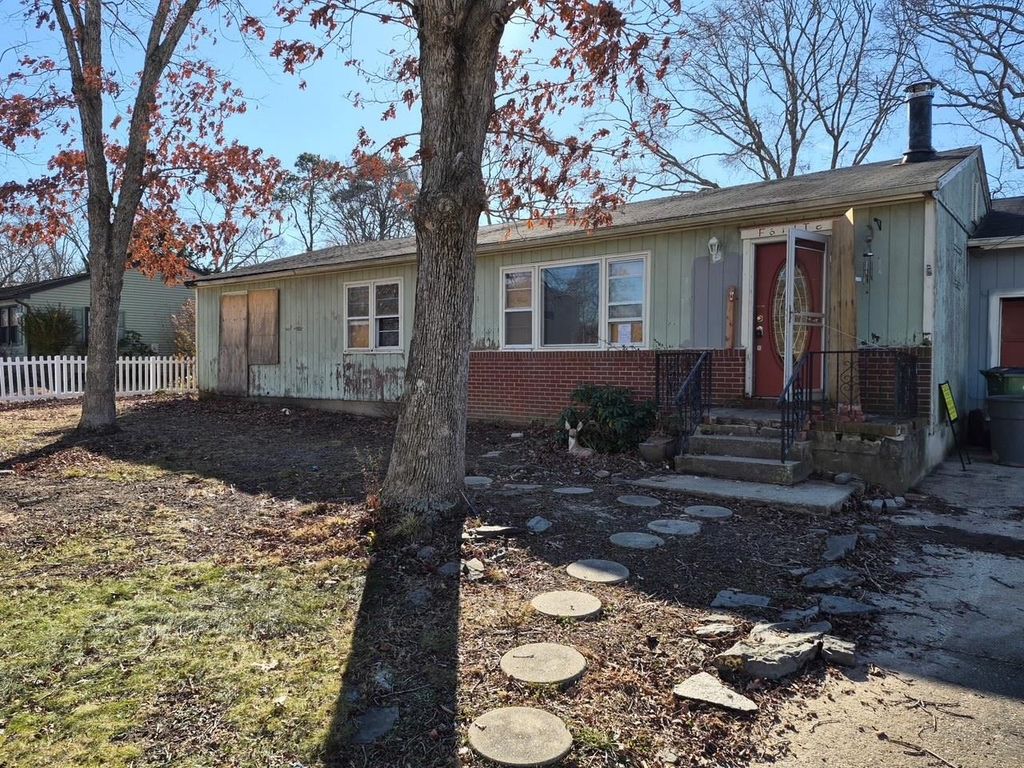 Photo of 20 Rushwood Drive, Egg Harbor Township, NJ 08234 (MLS # 253567)