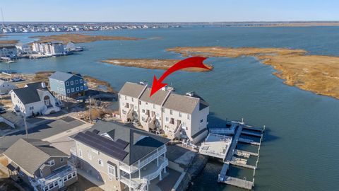 Townhouse For Sale - 437 W 16 Avenue #5<br/> Cape May County, North Wildwood, NJ 08260