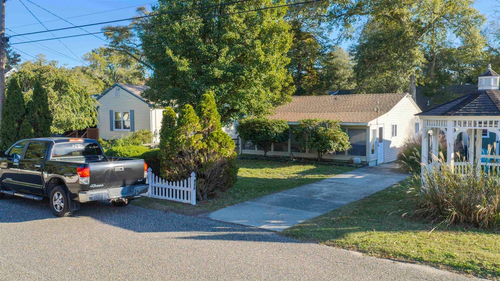 Photo of 430 Hollywood Rd RD, Villas, NJ 08251 (MLS # 263061)