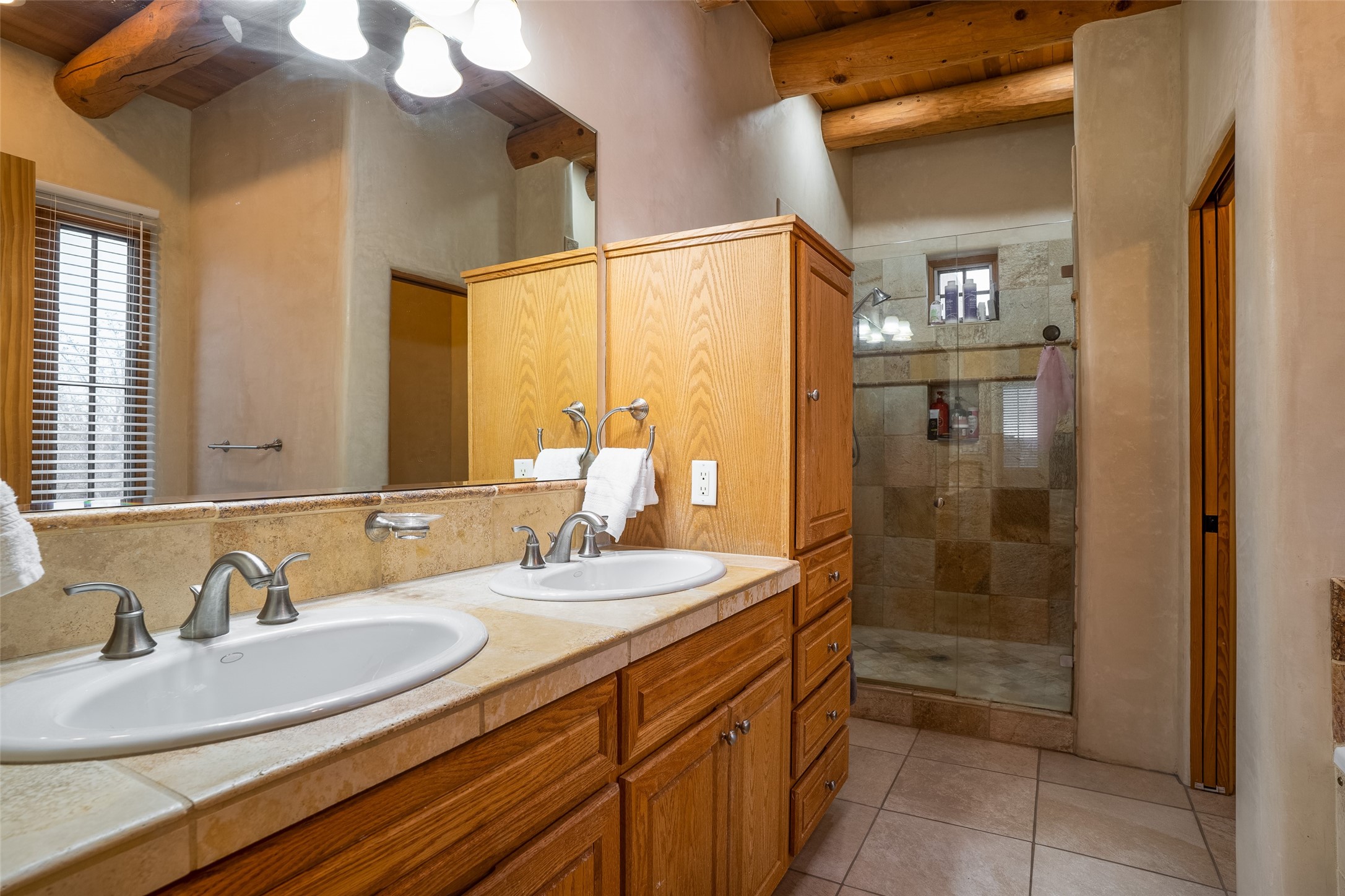 76 Avenida Frijoles, Santa Fe, New Mexico image 11