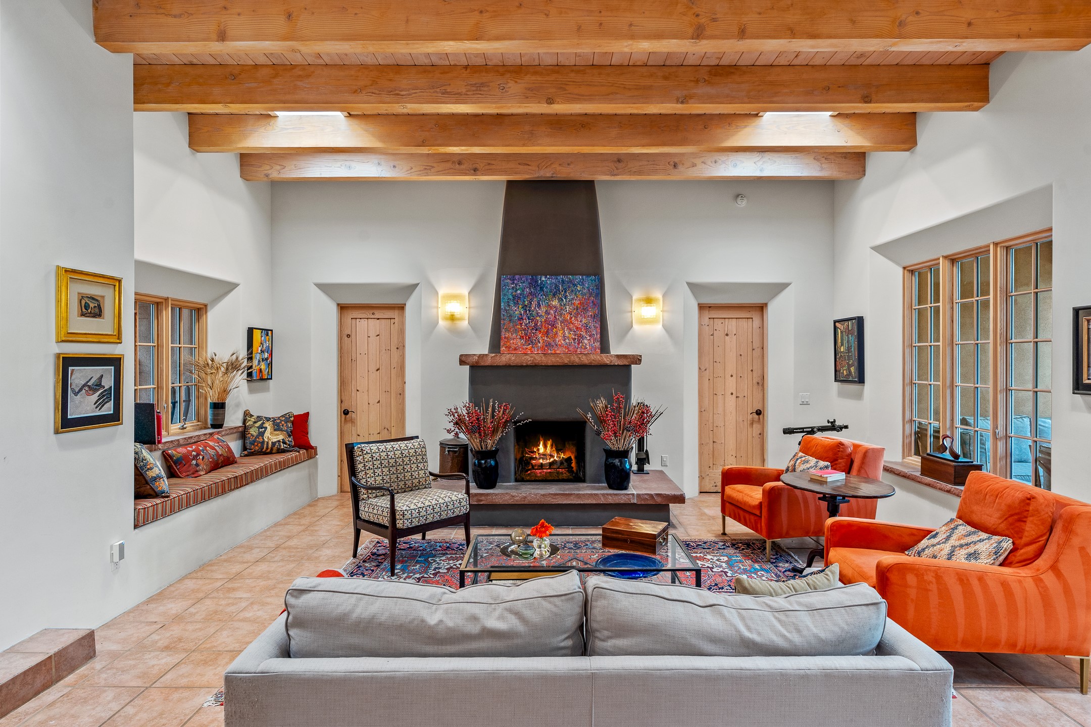 Santa Fe, New Mexico 87501, United States, 5 Bedrooms Bedrooms, ,5 BathroomsBathrooms,Residential,Active,217544