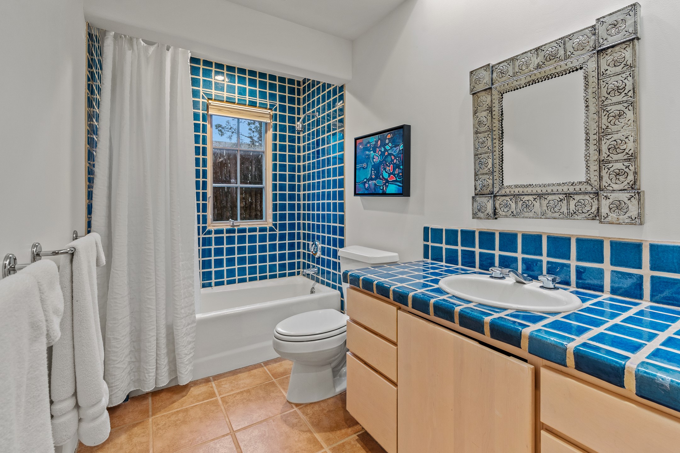 Santa Fe, New Mexico 87501, United States, 5 Bedrooms Bedrooms, ,5 BathroomsBathrooms,Residential,Active,217544