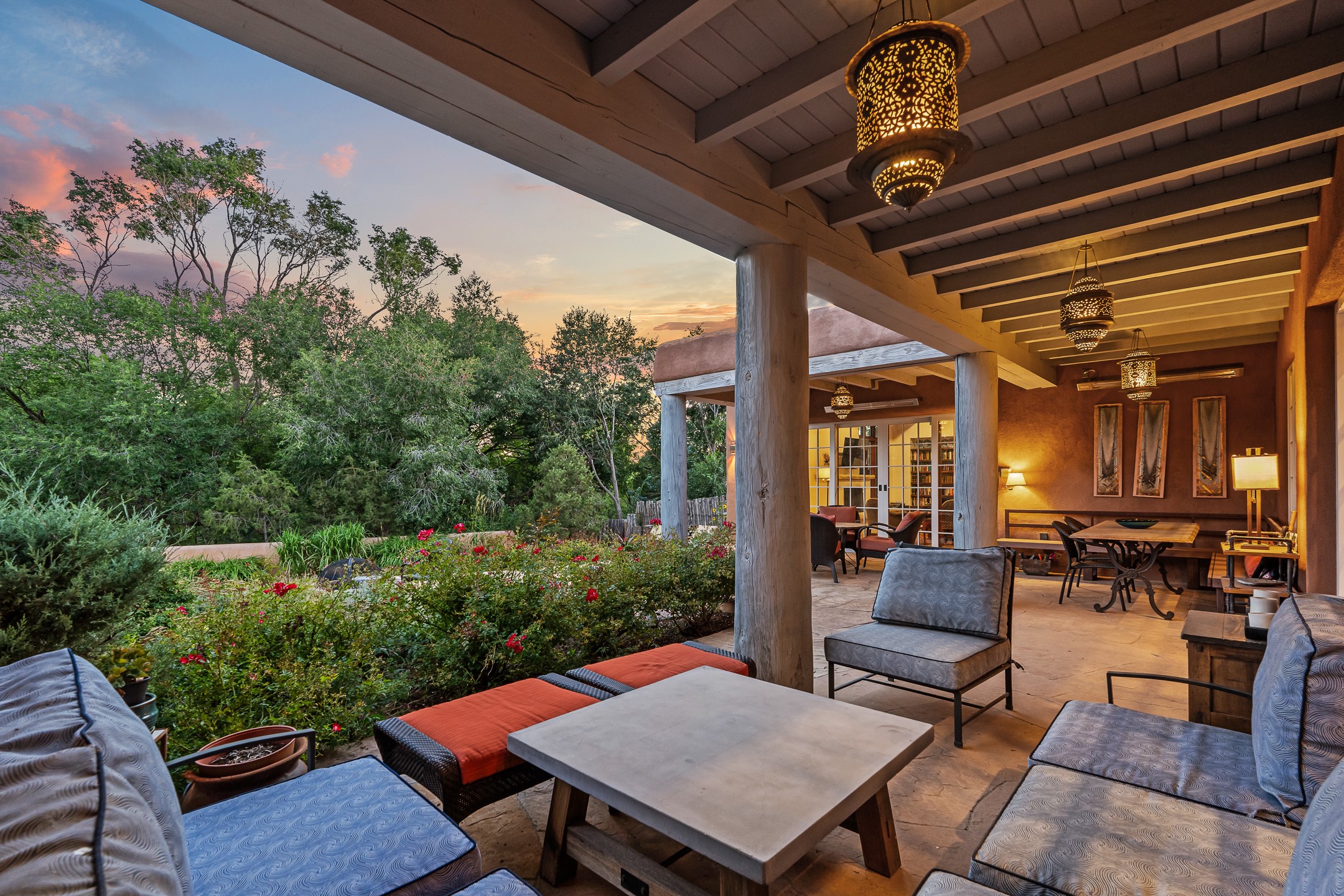 Santa Fe, New Mexico 87501, United States, 5 Bedrooms Bedrooms, ,5 BathroomsBathrooms,Residential,Active,217544