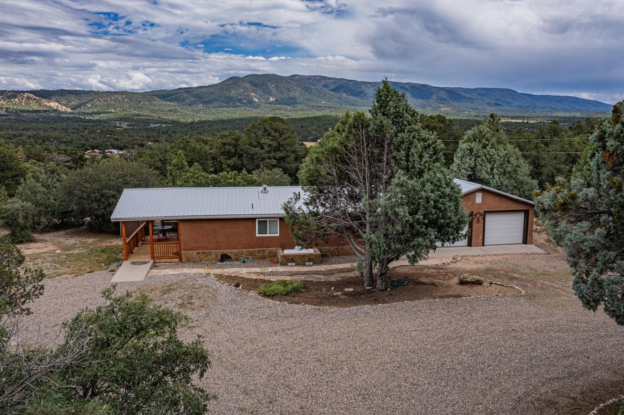 61 Rincon Road, Regina, New Mexico image 4