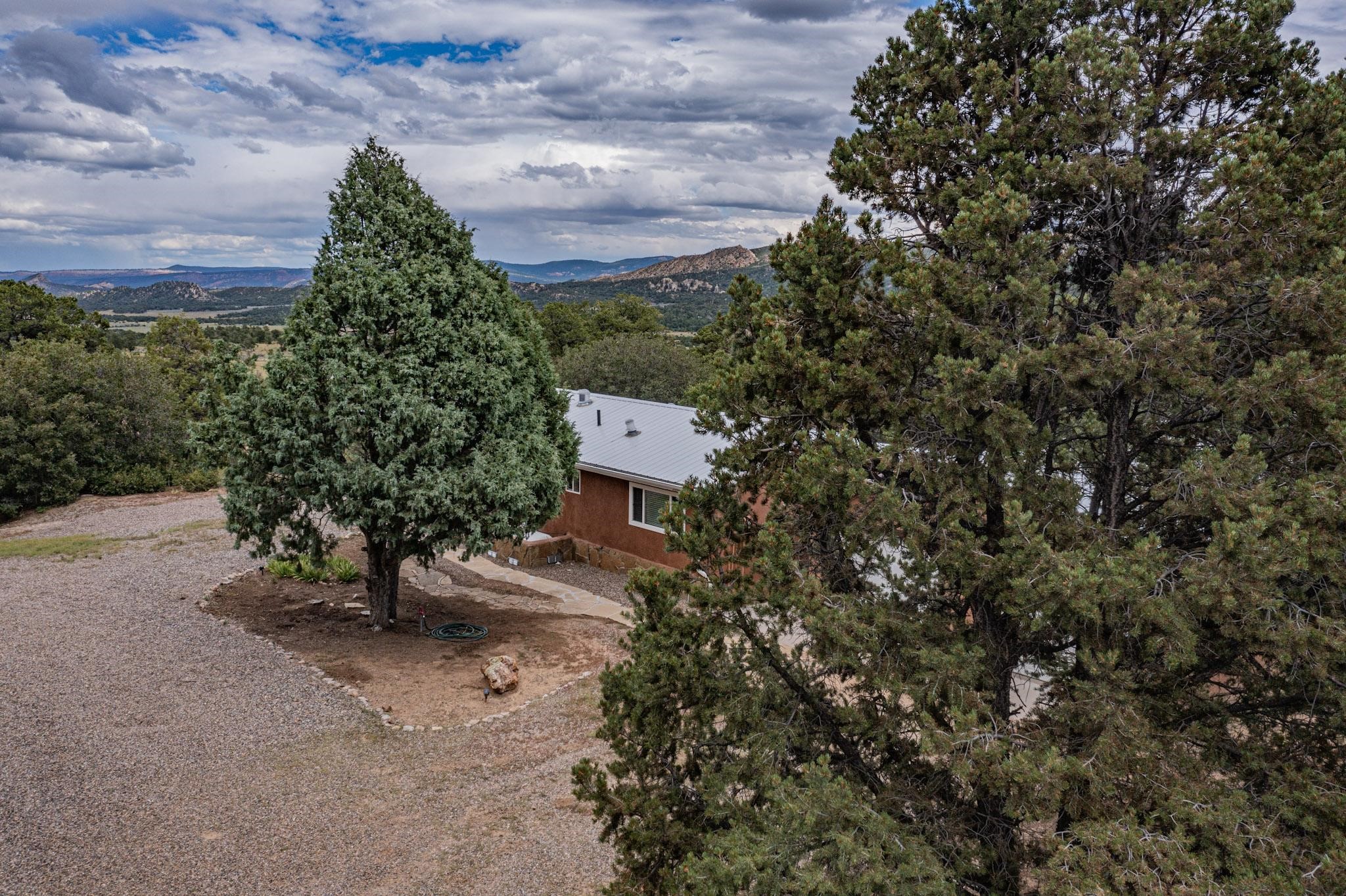 61 Rincon Road, Regina, New Mexico image 12