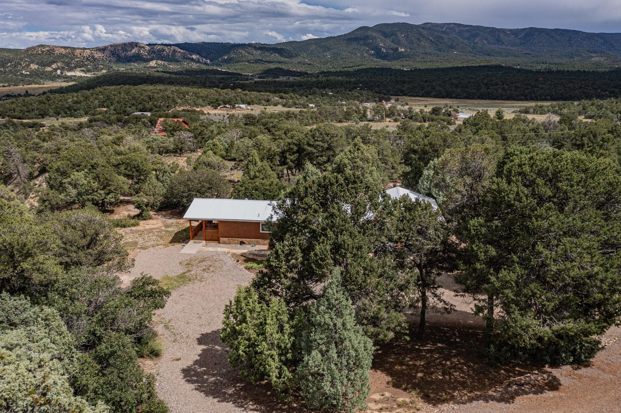 61 Rincon Road, Regina, New Mexico image 9