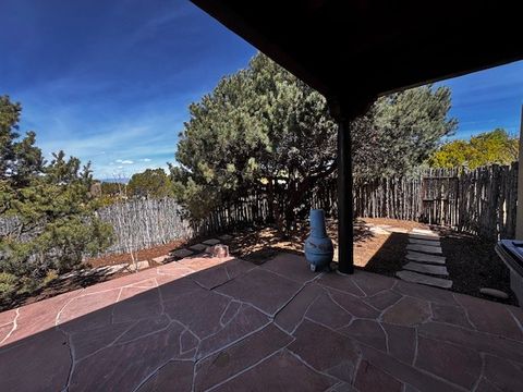 Tiny photo for 7 Azulejo Court West, Santa Fe, NM 87508 (MLS # 202601709)