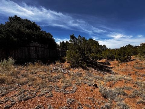 Tiny photo for 7 Azulejo Court West, Santa Fe, NM 87508 (MLS # 202601709)
