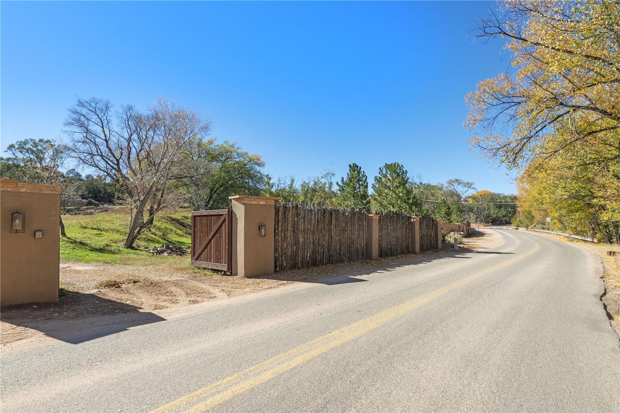 1414 Bishops Lodge Road, Santa Fe, New Mexico image 5