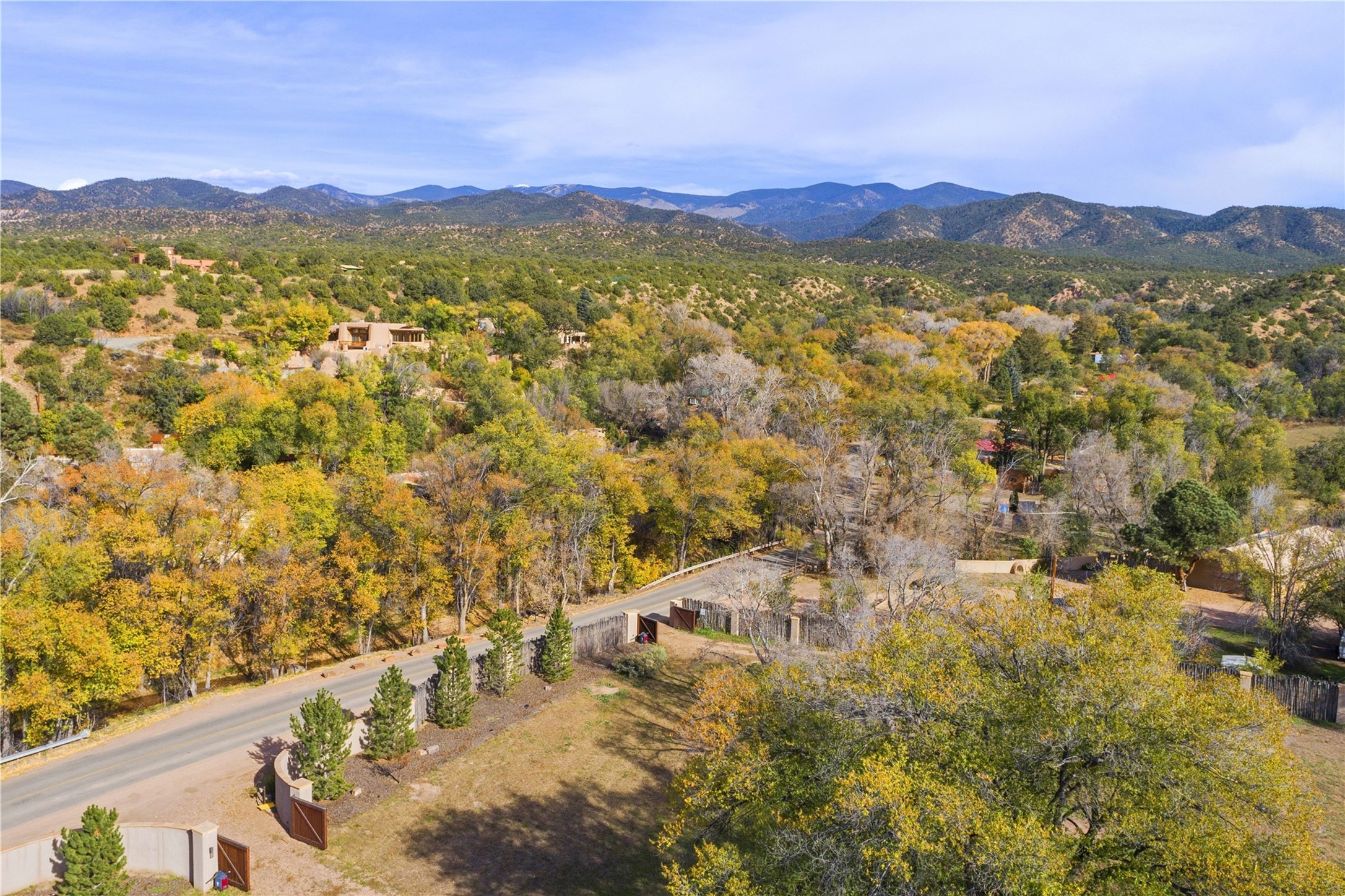 1414 Bishops Lodge Road, Santa Fe, New Mexico image 17