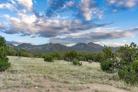 Tiny photo for 35 Grateful Way, Madrid, NM 87010 (MLS # 202502239)