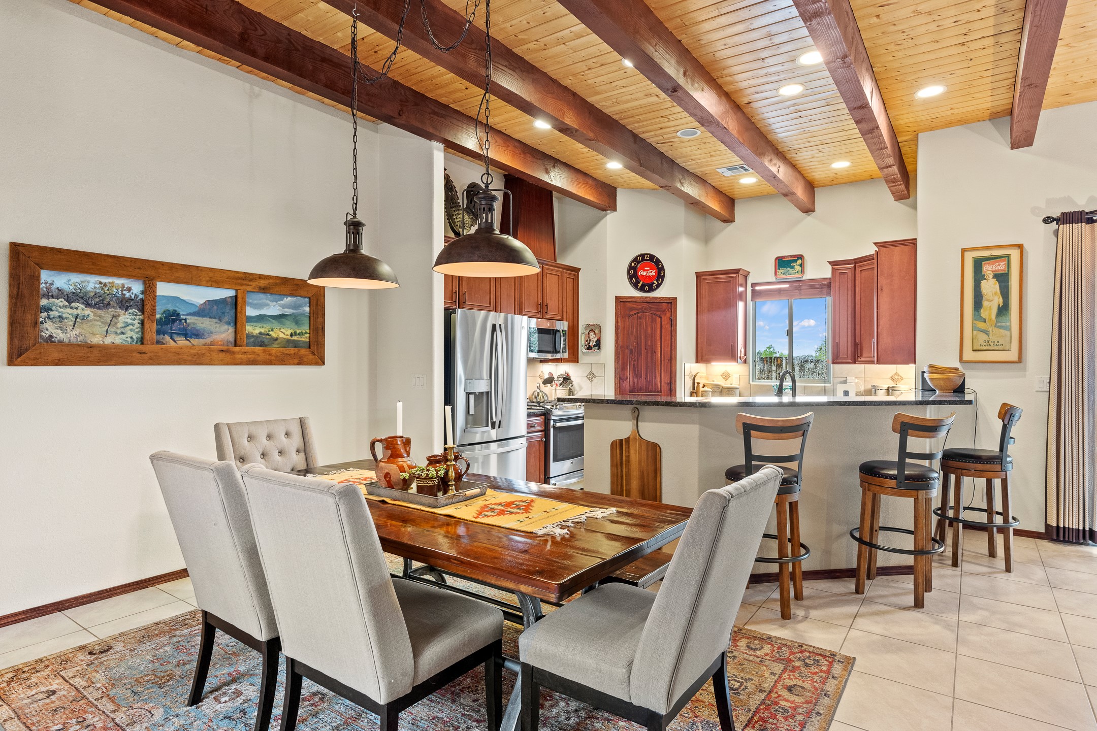 Santa Fe, New Mexico 87508, United States, 3 Bedrooms Bedrooms, ,3 BathroomsBathrooms,Residential,Pending,124692